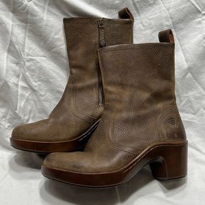 Ariat Distressed Leather Boots size 9